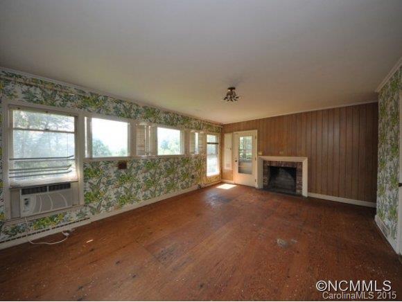 209 Garren Creek Road Fairview NC 28730