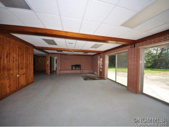 209 Garren Creek Road Fairview NC 28730