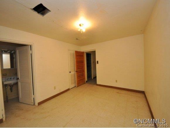 209 Garren Creek Road Fairview NC 28730