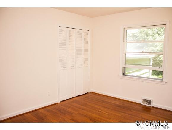 7 Edgedale Drive Asheville NC 28804