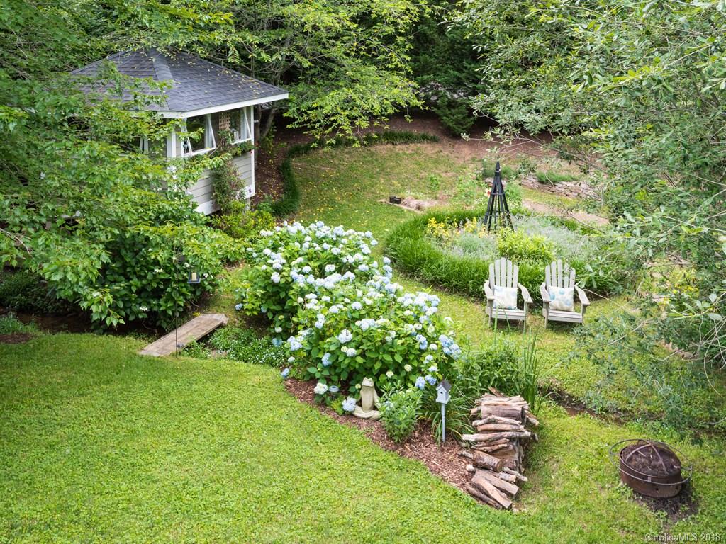 2 Feather Drive Asheville NC 28805