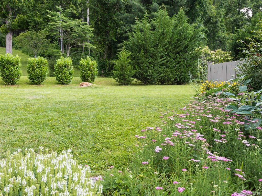 2 Feather Drive Asheville NC 28805