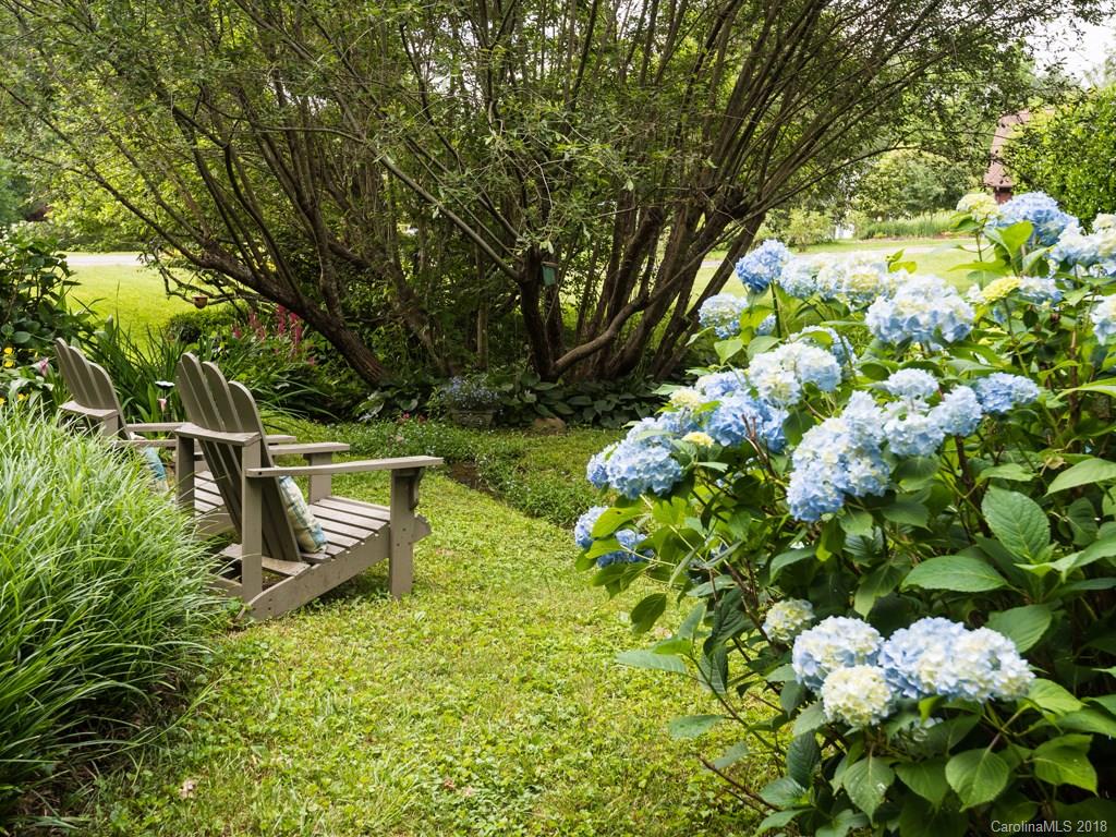 2 Feather Drive Asheville NC 28805