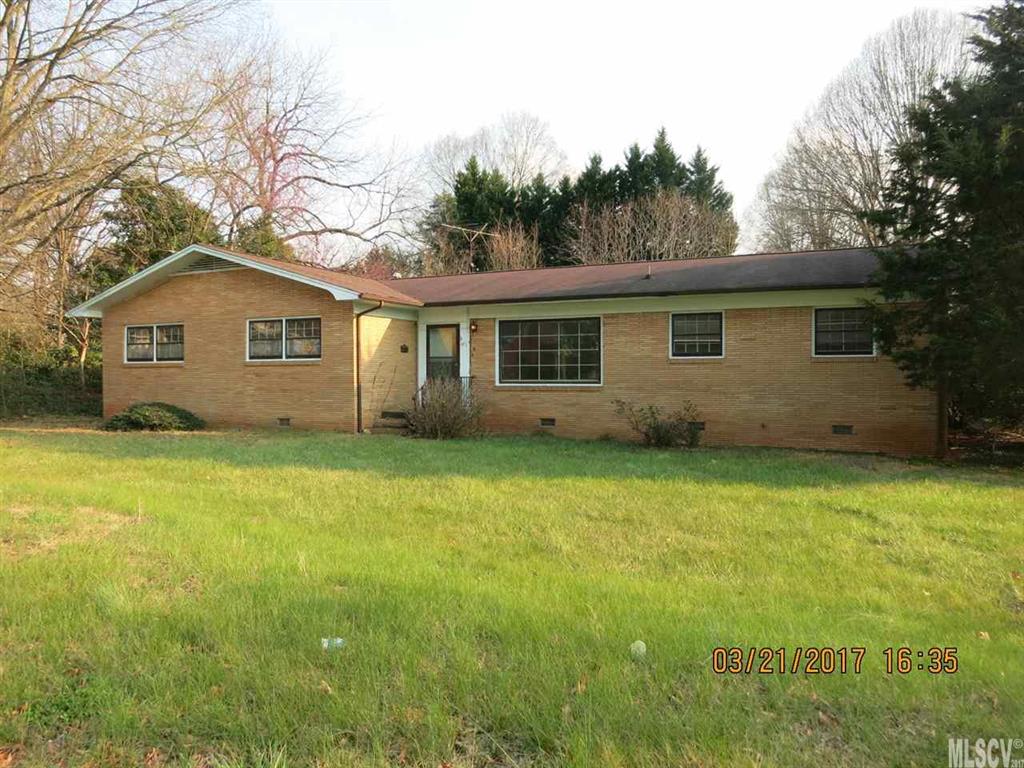 631 W 7th Street Newton NC 28658