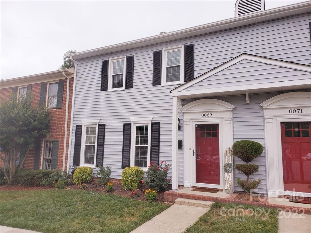 8069 Regent Park Lane Charlotte NC 28210