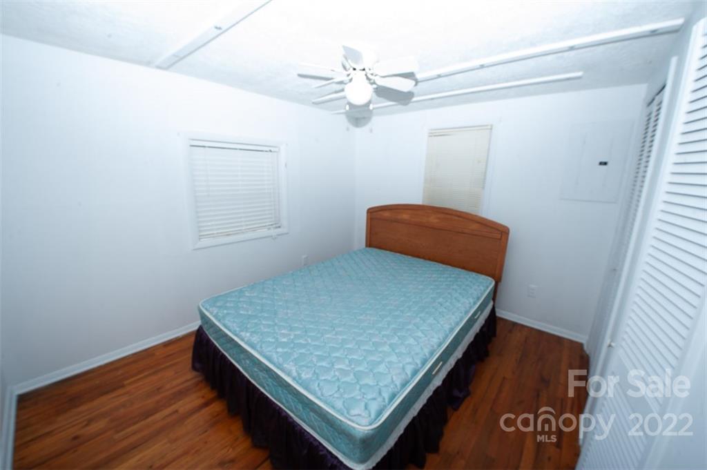 105 Smith Graveyard Road Asheville NC 28806