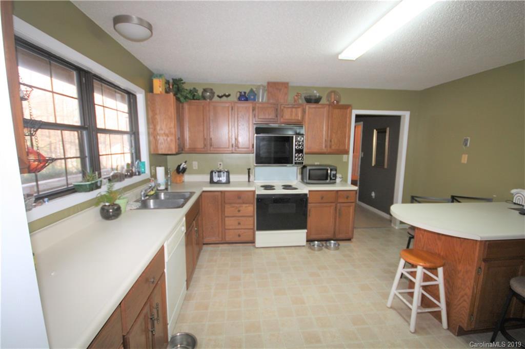 7 Jean Drive Asheville NC 28803