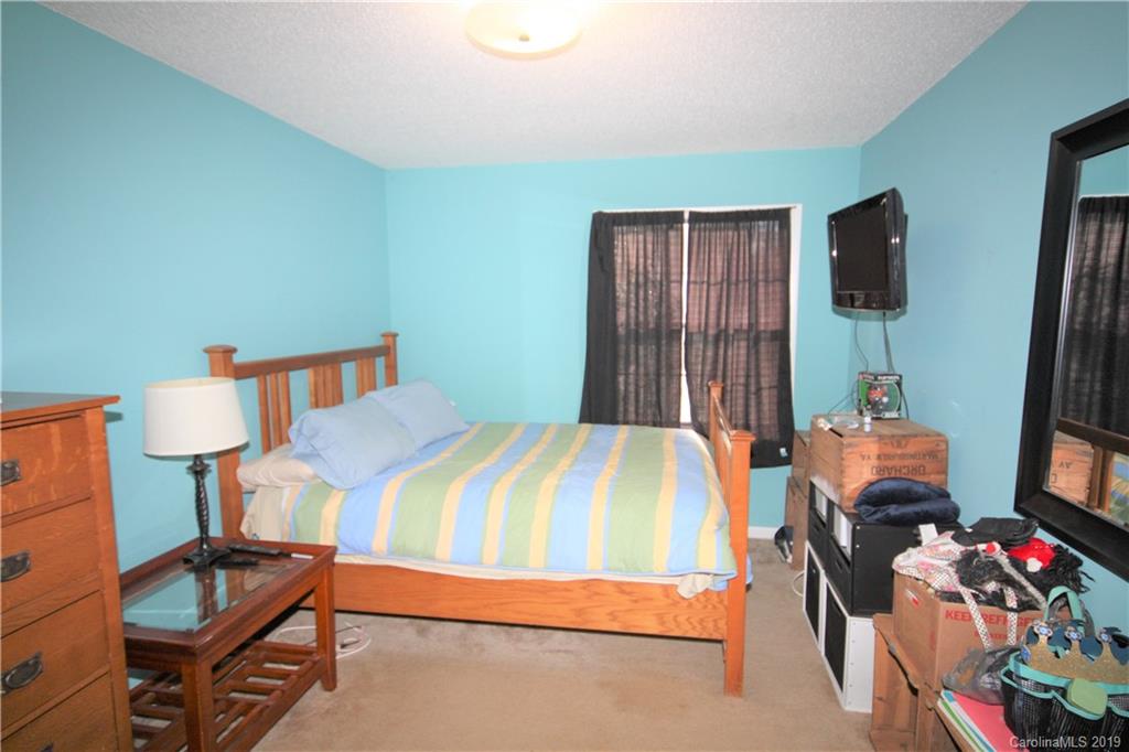 7 Jean Drive Asheville NC 28803