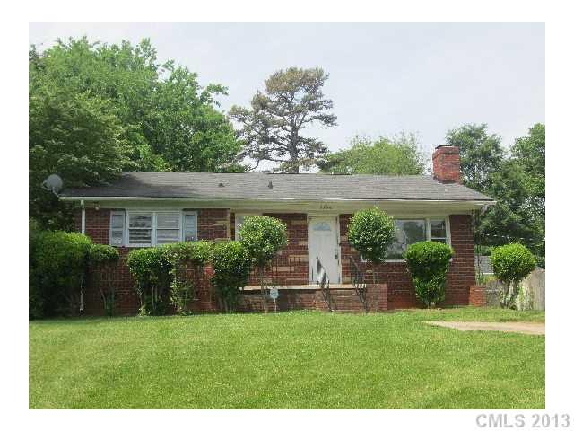2238 Falmouth Road Charlotte NC 28205