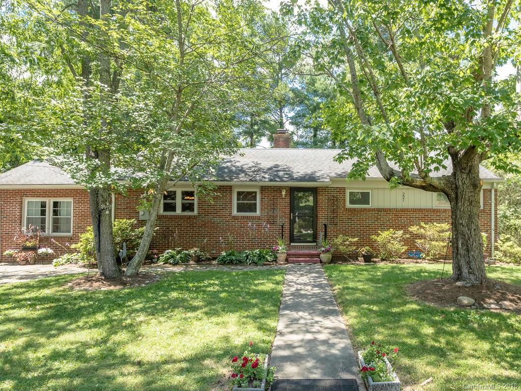221 School Road Asheville NC 28806