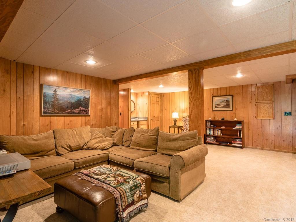 221 School Road Asheville NC 28806