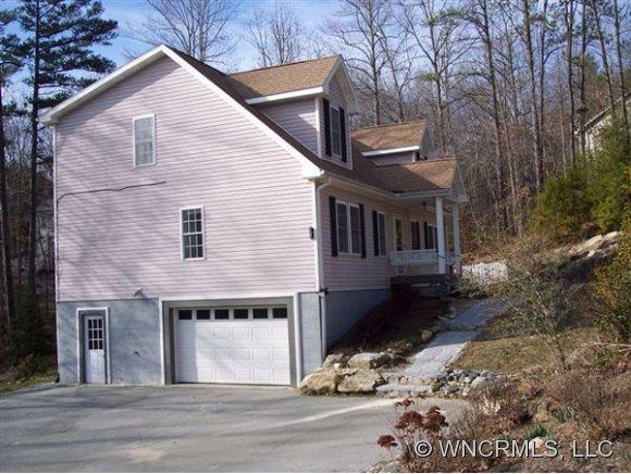 20 Laurel Hill Drive Horse Shoe NC 28742