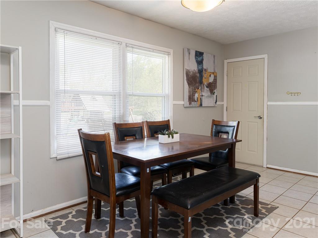 18 Fieldcrest Road Arden NC 28704