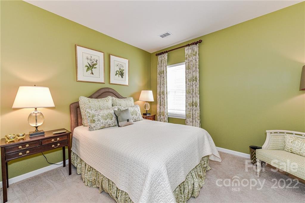 8607 Robinson Meadow Court Charlotte NC 28277