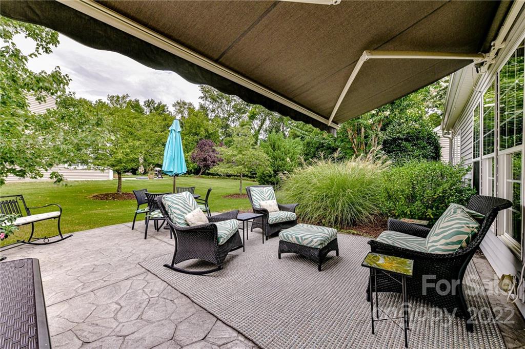 8607 Robinson Meadow Court Charlotte NC 28277