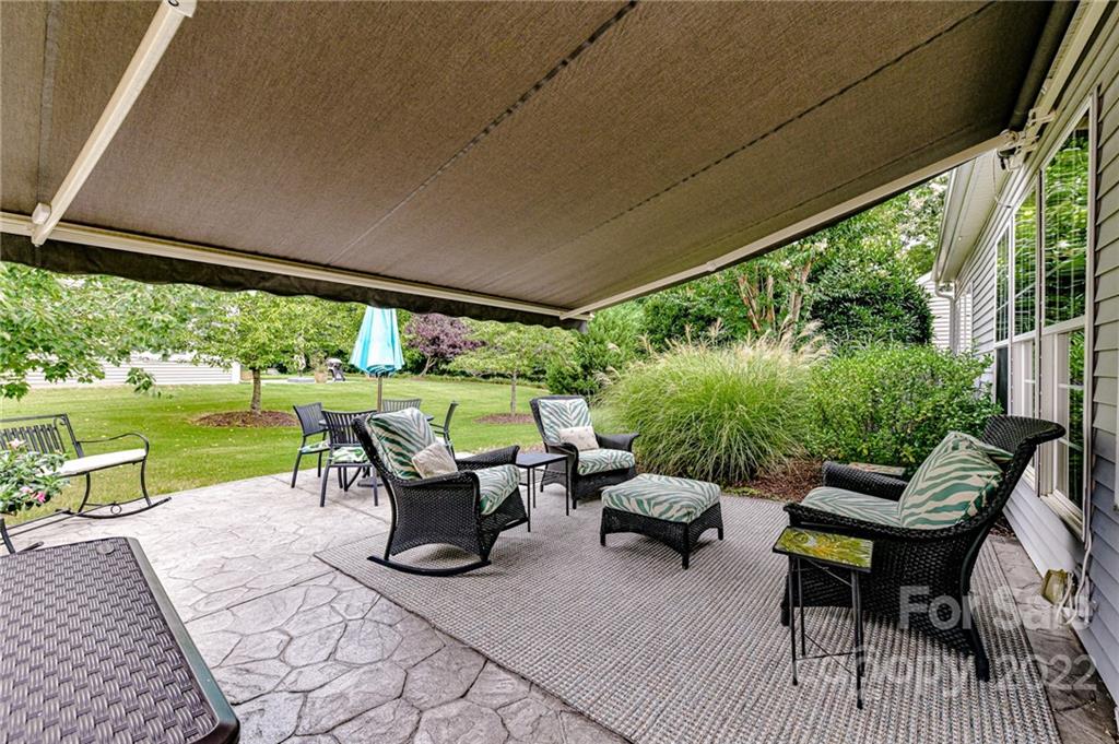 8607 Robinson Meadow Court Charlotte NC 28277