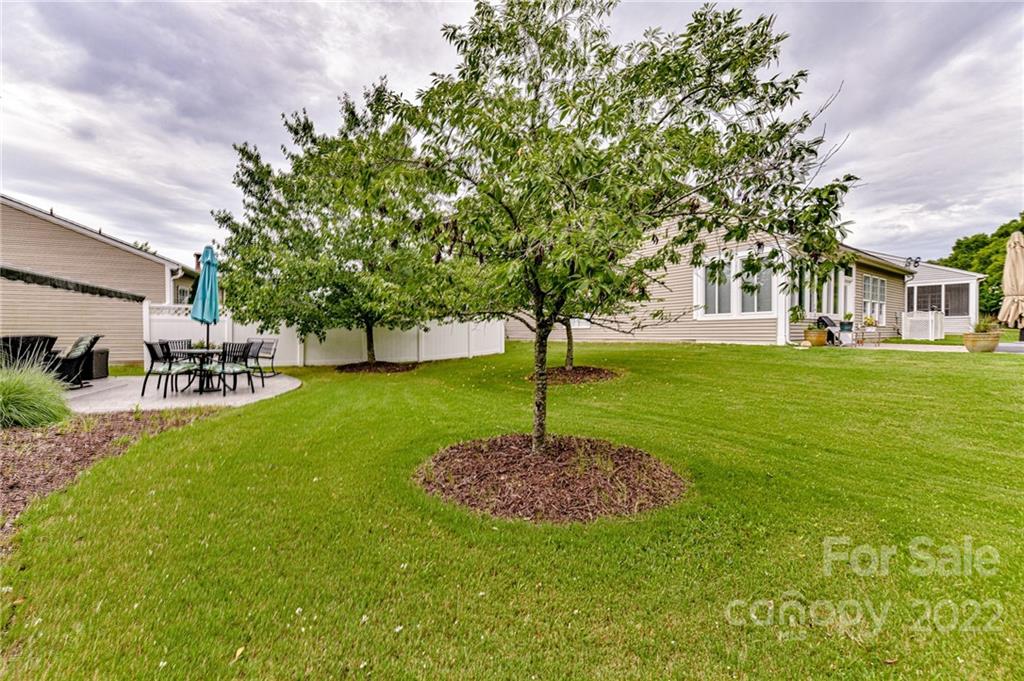 8607 Robinson Meadow Court Charlotte NC 28277