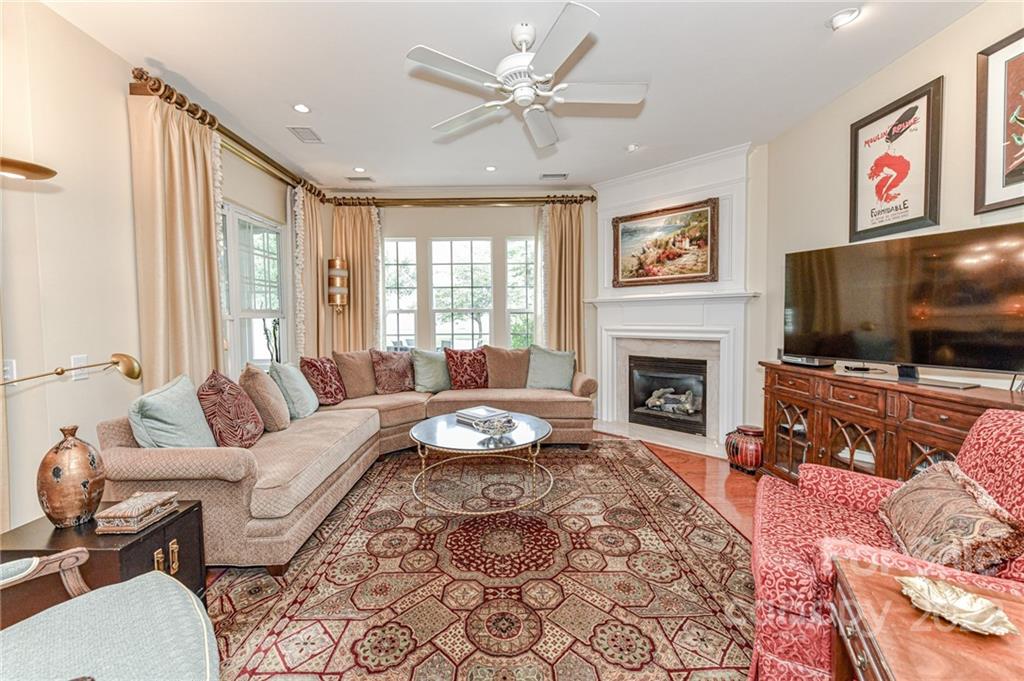 8607 Robinson Meadow Court Charlotte NC 28277