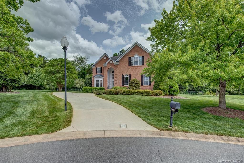 4310 Sierra Woods Court Charlotte NC 28216