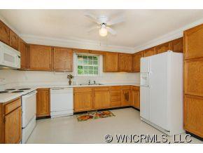 15 Skyview Court Asheville NC 28803