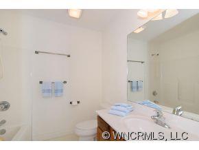 15 Skyview Court Asheville NC 28803