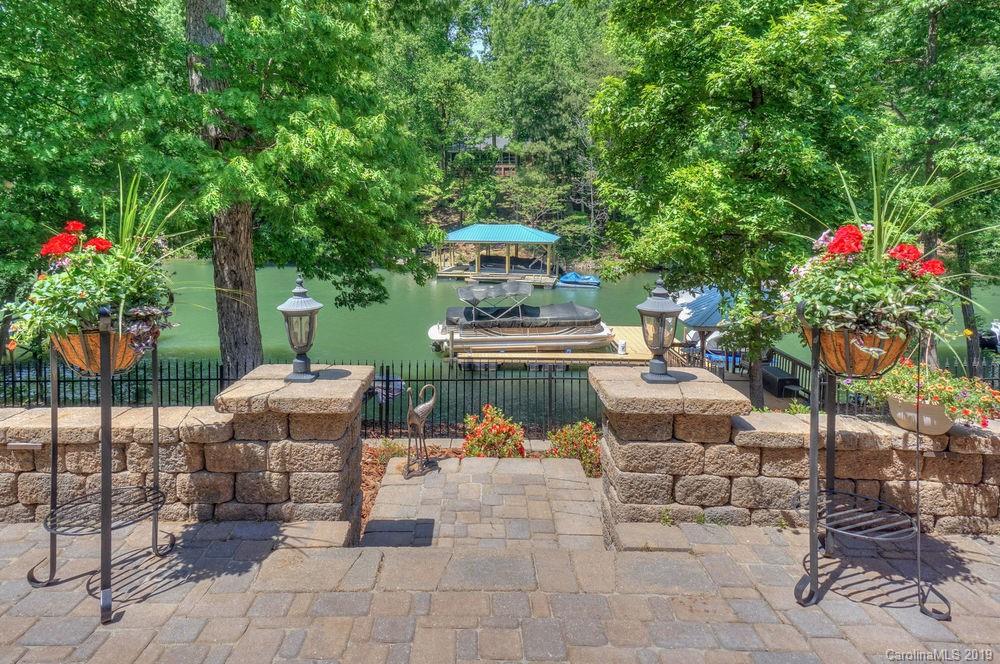134 Hidden Harbor Road Mooresville NC 28117
