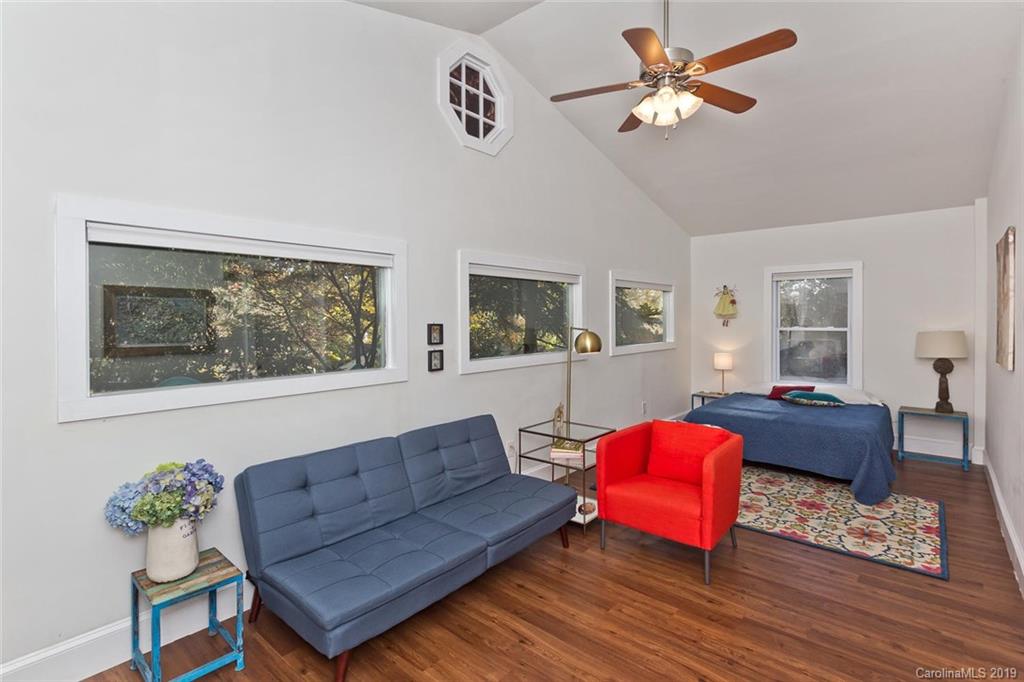 142 Shadowlawn Drive Asheville NC 28806
