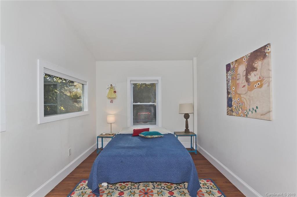 142 Shadowlawn Drive Asheville NC 28806