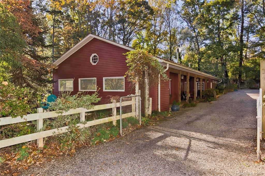 142 Shadowlawn Drive Asheville NC 28806