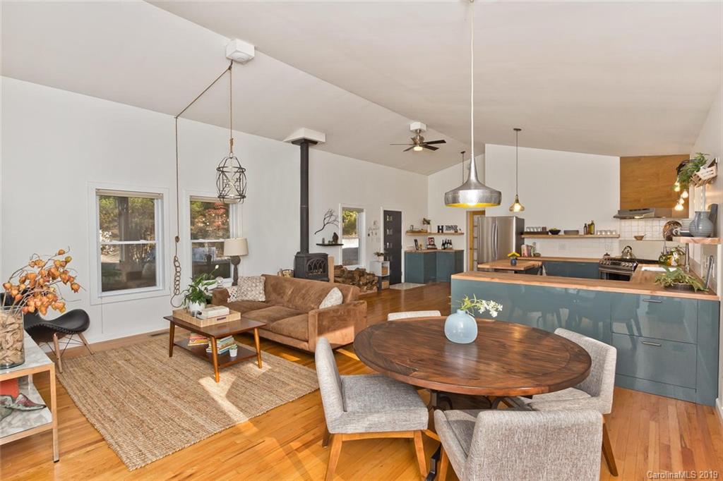 142 Shadowlawn Drive Asheville NC 28806