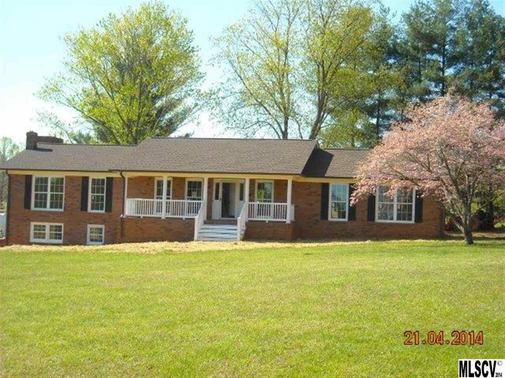 194 Mountain Oak Lane Hickory NC 28601