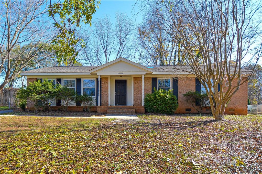 6118 Running Deer Road Charlotte NC 28214