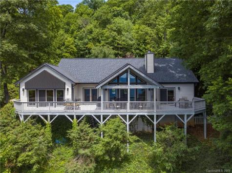 494 Woody Lane