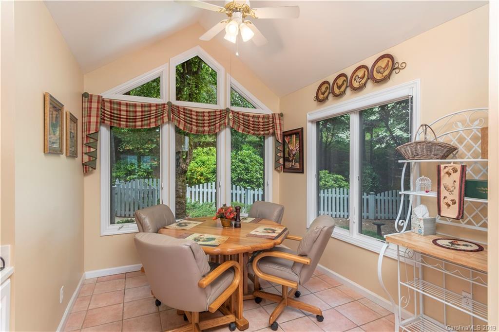 494 Woody Lane Waynesville NC 28786