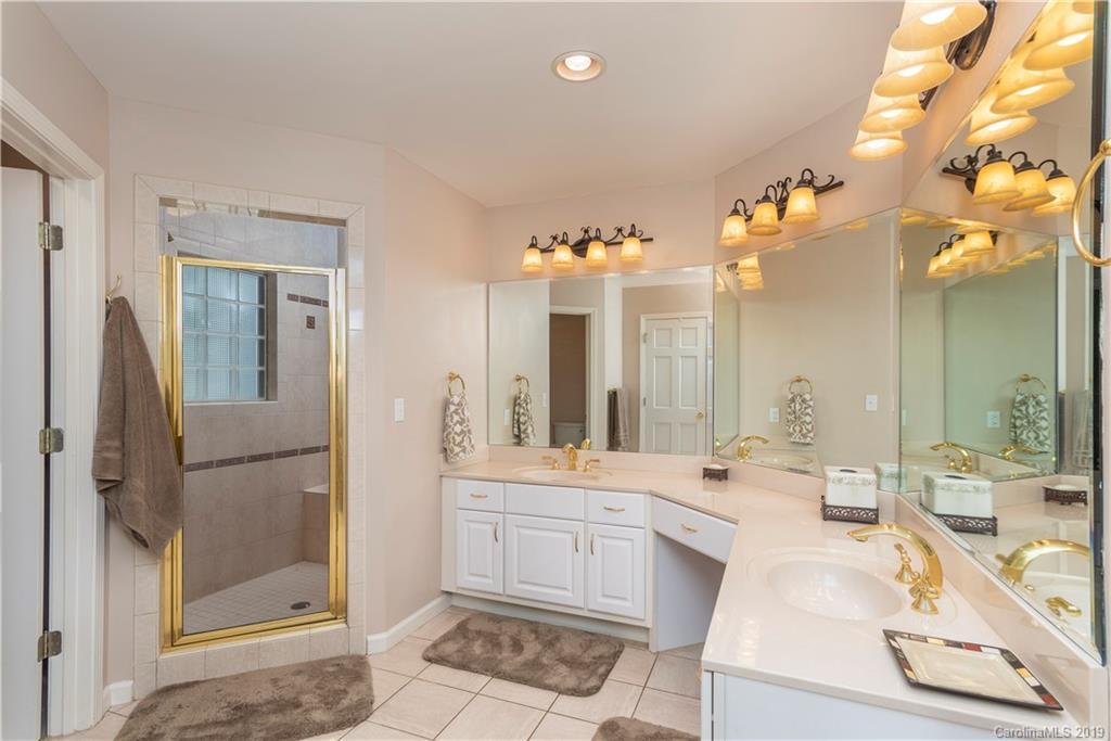 494 Woody Lane Waynesville NC 28786