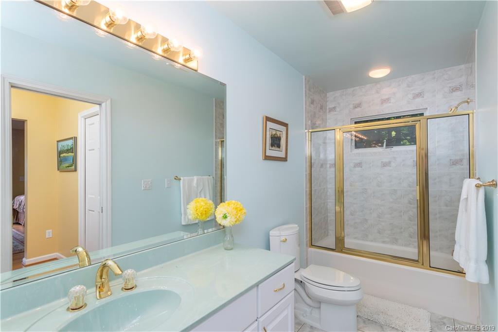 494 Woody Lane Waynesville NC 28786