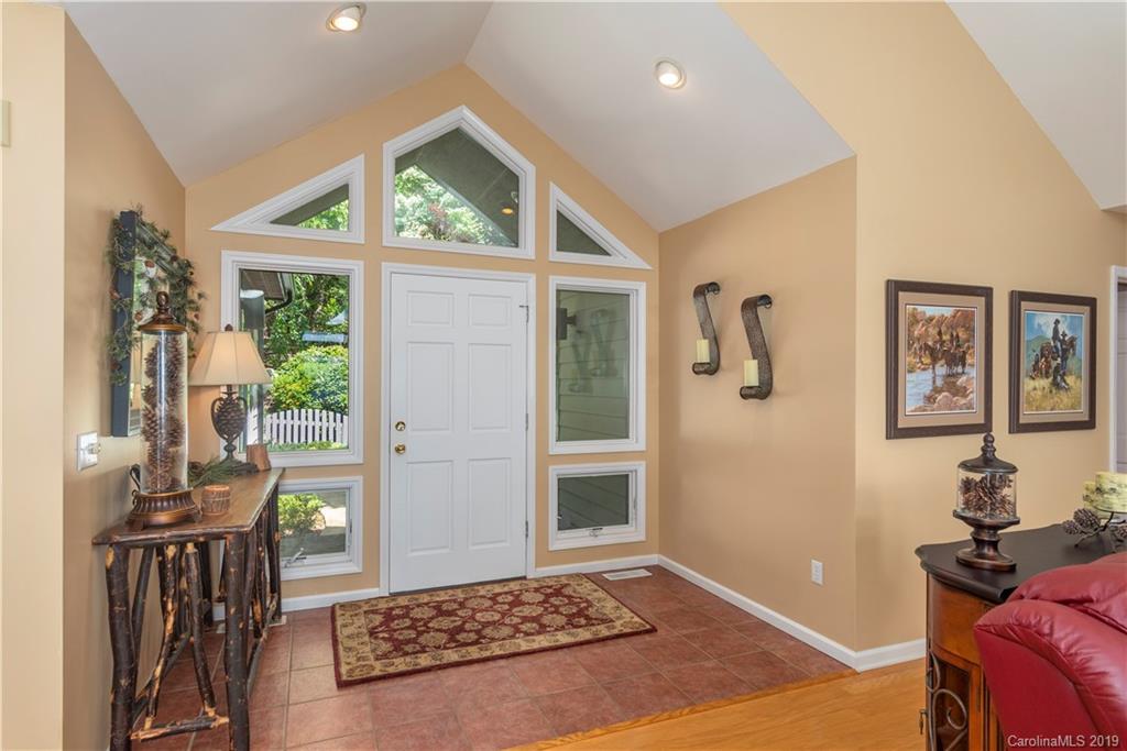 494 Woody Lane Waynesville NC 28786