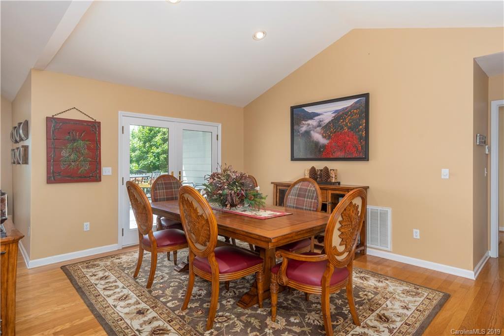 494 Woody Lane Waynesville NC 28786