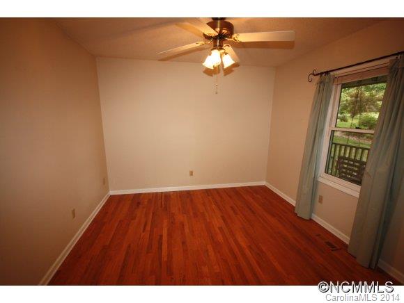28 Country Lane Candler NC 28715