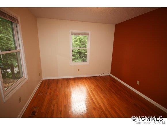 28 Country Lane Candler NC 28715