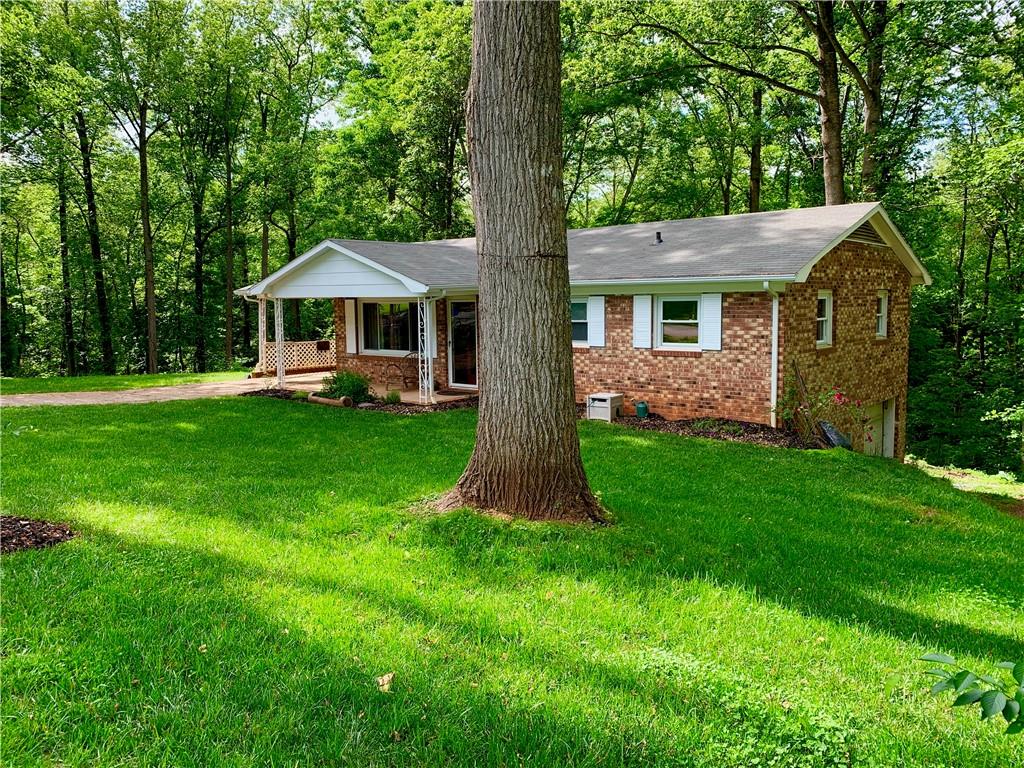 2366 Sommer Dale Lane Newton NC 28658