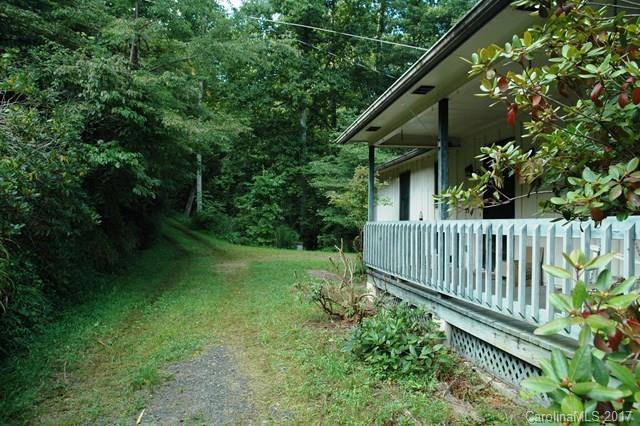 1727 Seven Mile Ridge Road Burnsville NC 28714