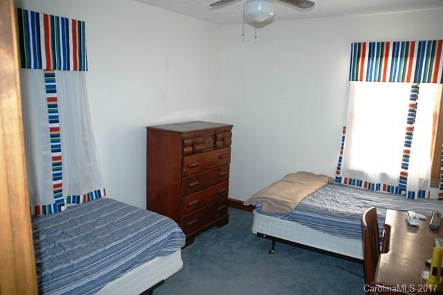 1727 Seven Mile Ridge Road Burnsville NC 28714