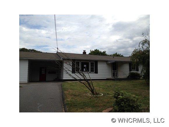 47 Astro Drive Sylva NC 28779