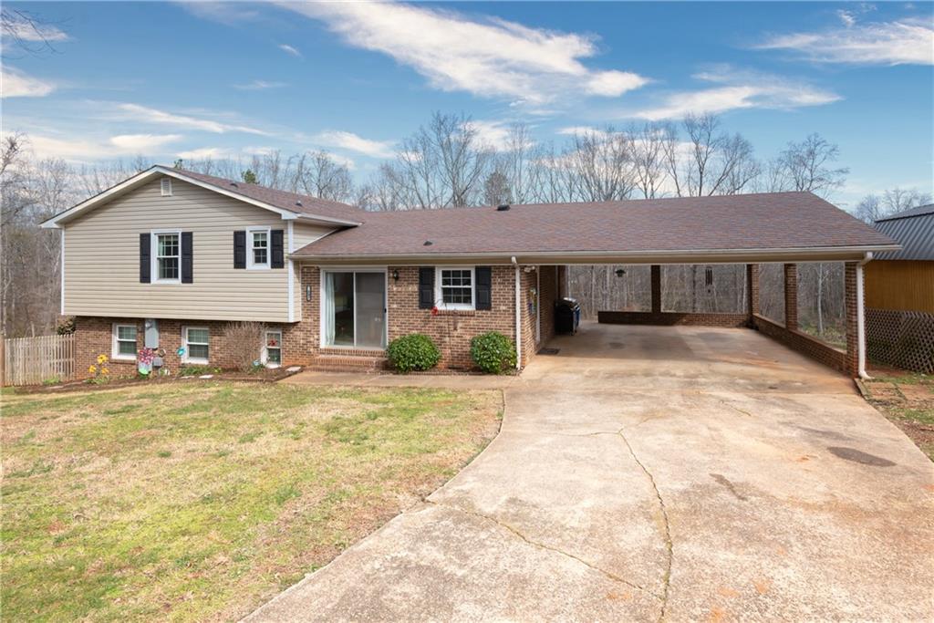 3842 22nd Street Court Ne Hickory NC 28601