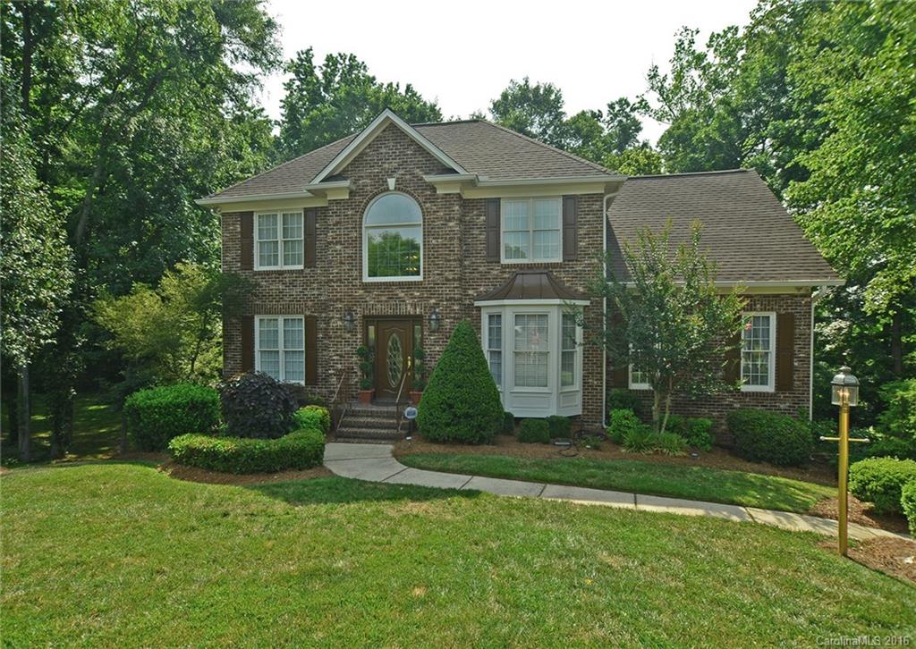 12000 Lavershire Court Charlotte NC 28262