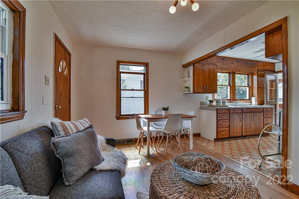 22 Jarrett Street Asheville NC 28806