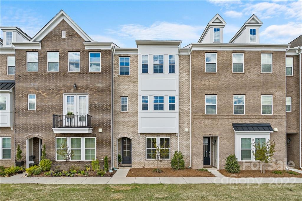 7949 Reunion Row Drive Charlotte NC 28277