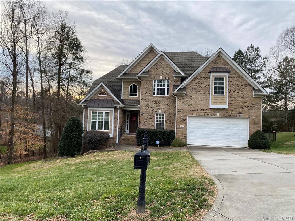 765 Sloan Street Denver NC 28037