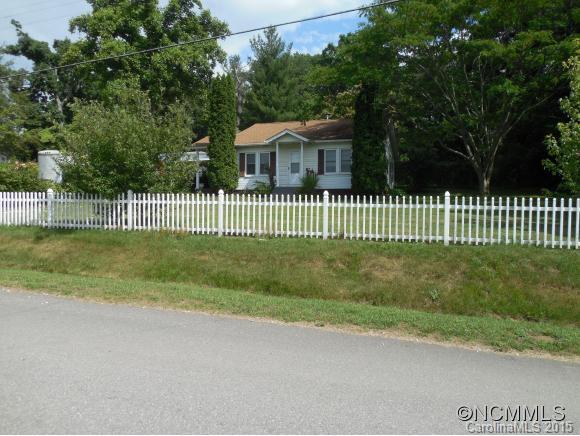 138 West Buckeye Road Swannanoa NC 28778